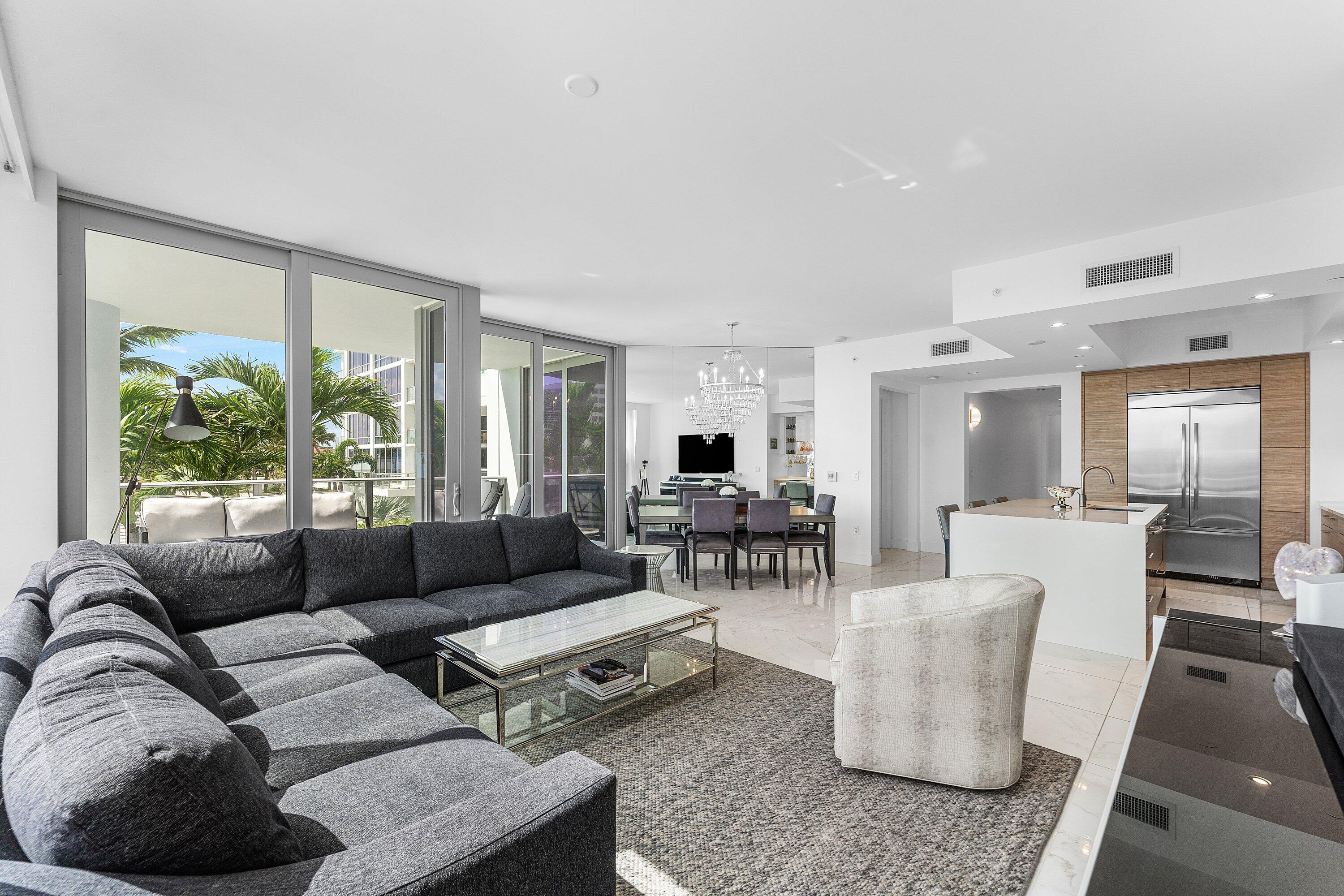 WATER CLUB - Residential