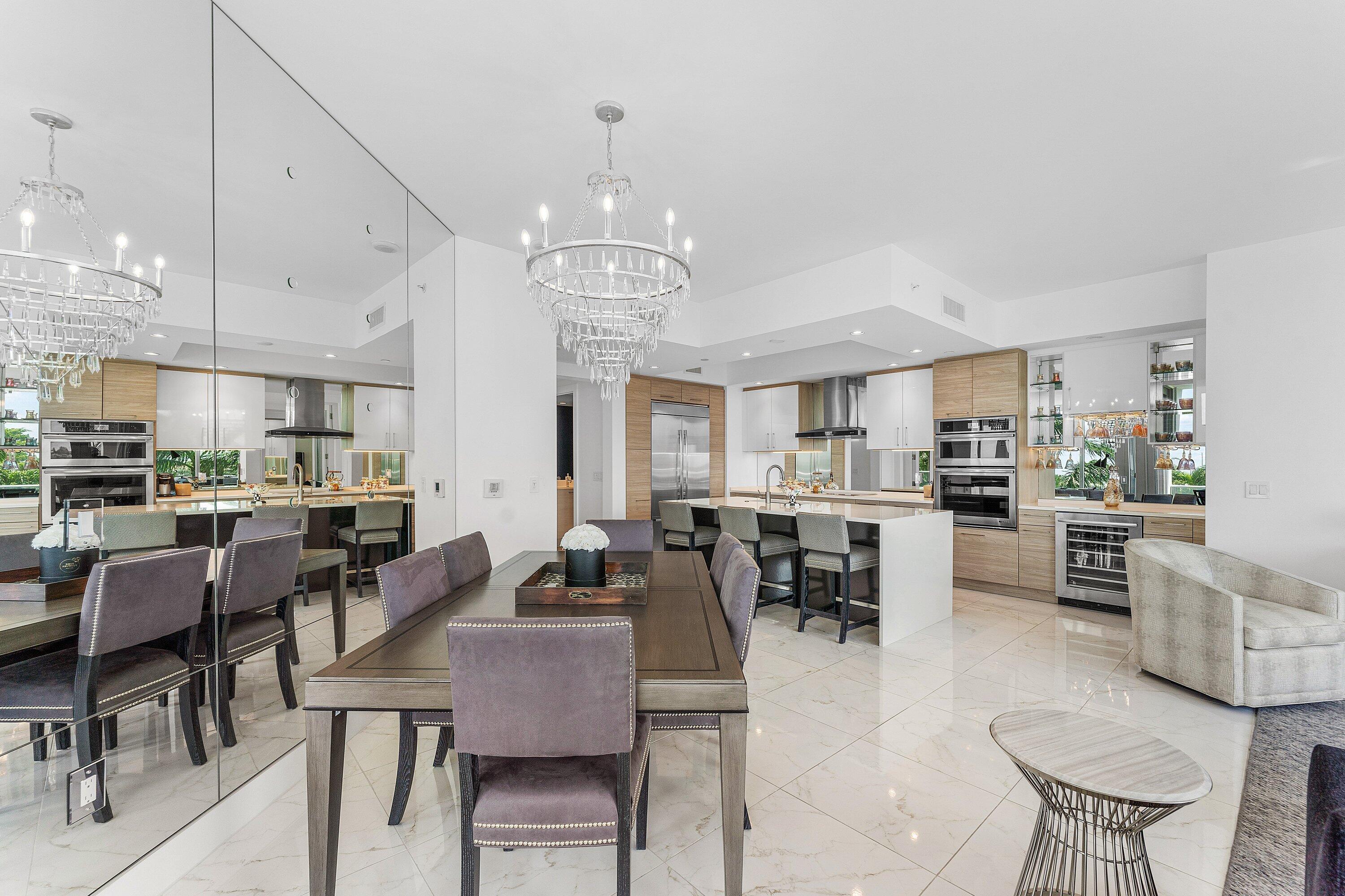 WATER CLUB - Residential