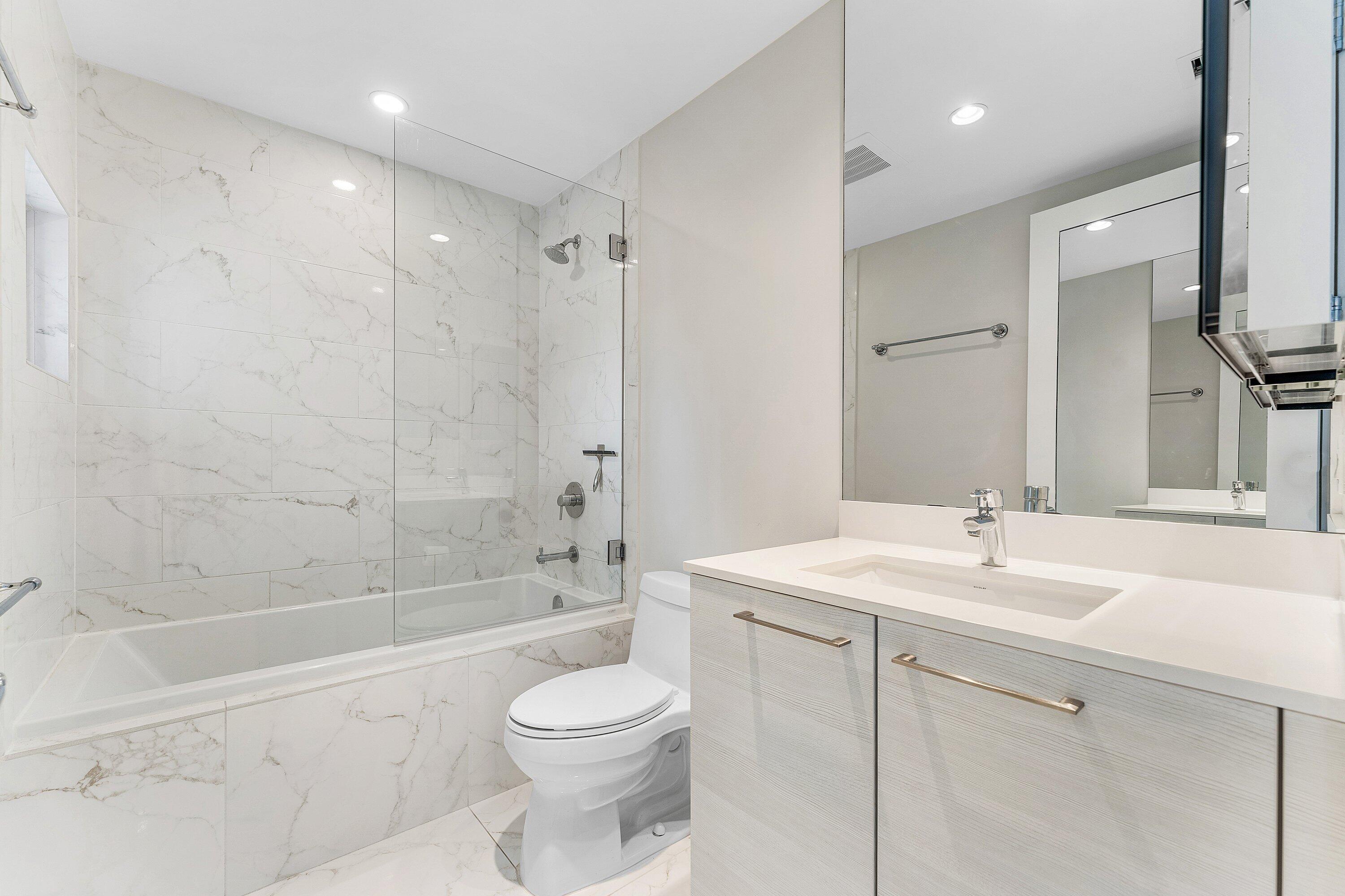 WATER CLUB - Residential