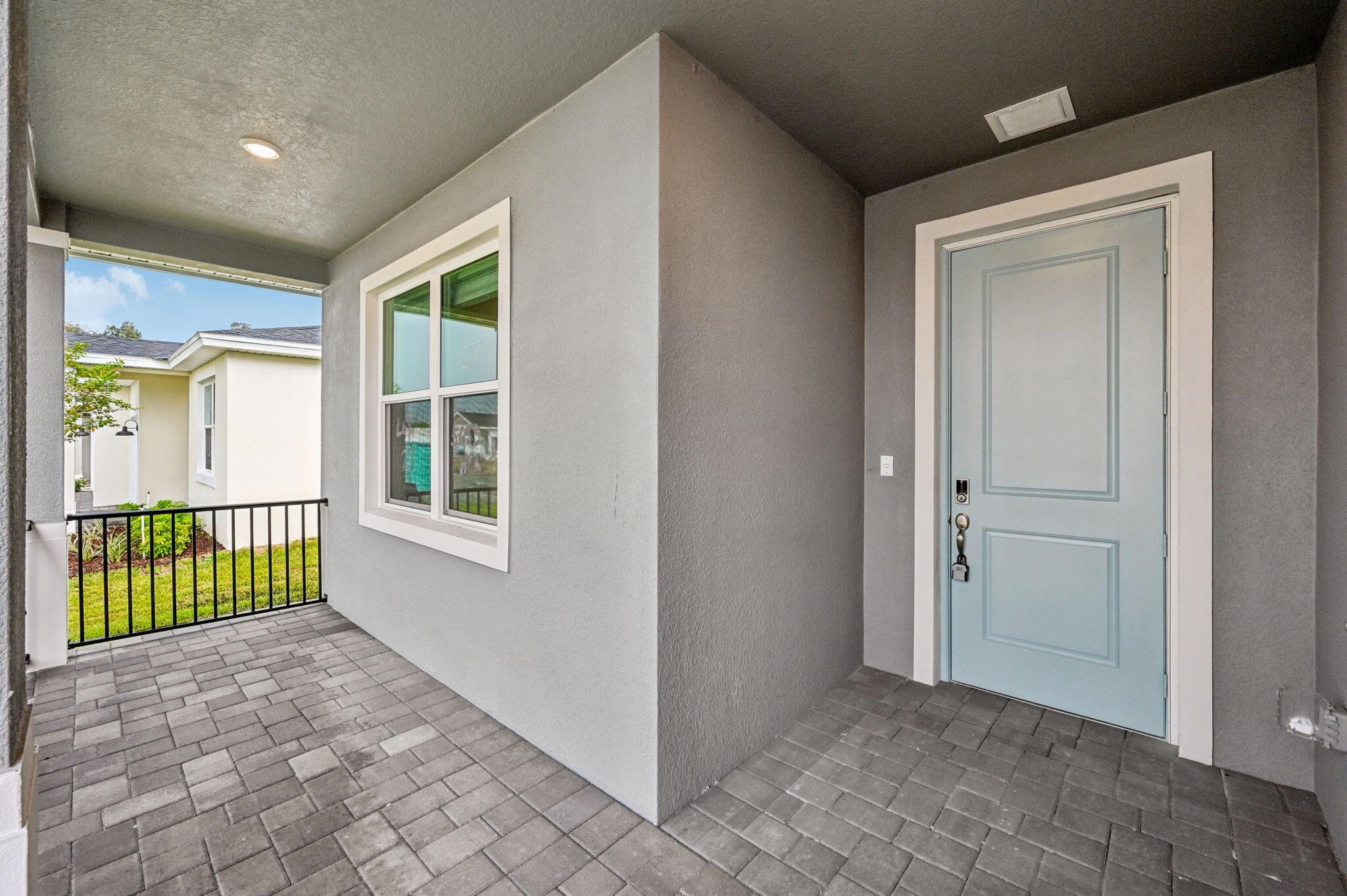 5653 Hampton Park Circle