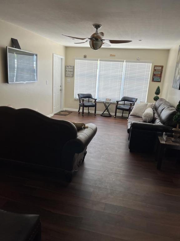 View photos, virtual tours, details... 731 21st Street 1-2