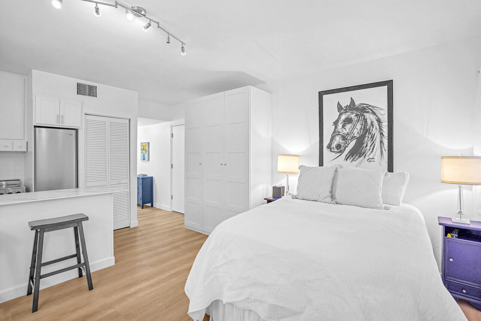 TENNIS LODGES 1 CONDO - Residential Lease