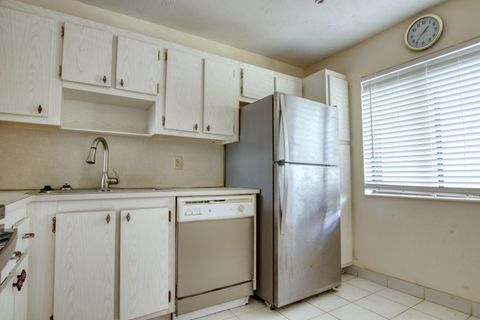 Tiny photo for 4832 Esedra Court #204, Lake Worth, FL 33467 (MLS # B26009557)