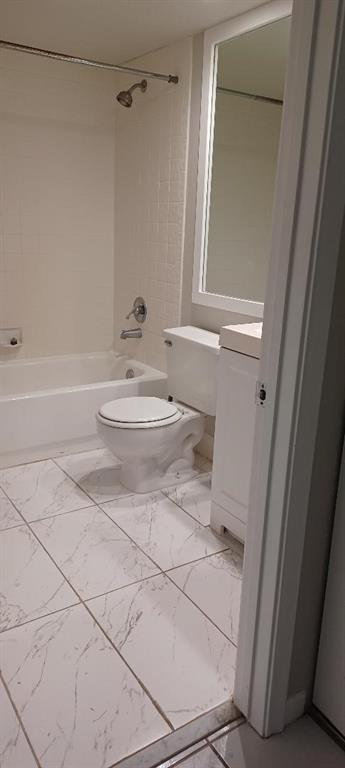 CAMBRIDGE AT CENTURY VILLAGE - Residential Lease