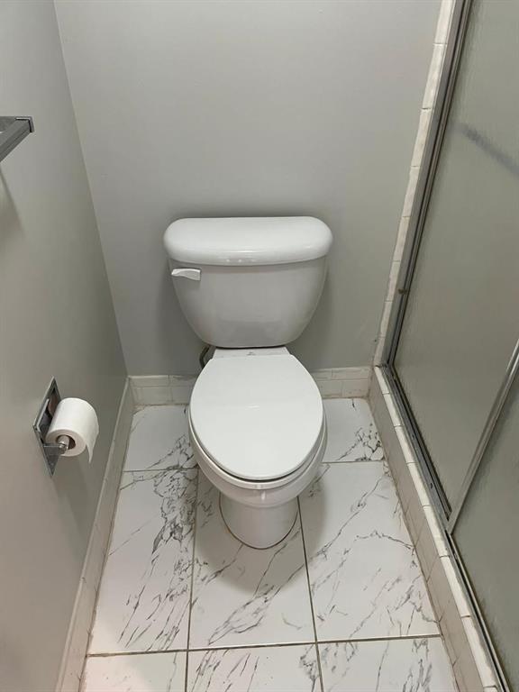 CAMBRIDGE AT CENTURY VILLAGE - Residential Lease