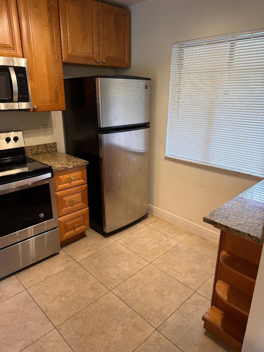 21943 REMSEN Terrace 203