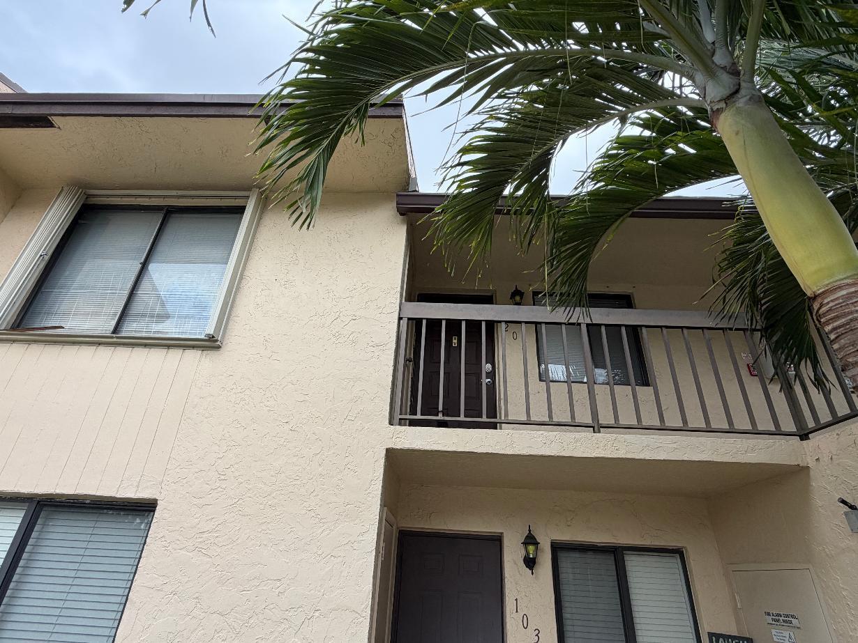 21943 REMSEN Terrace 203