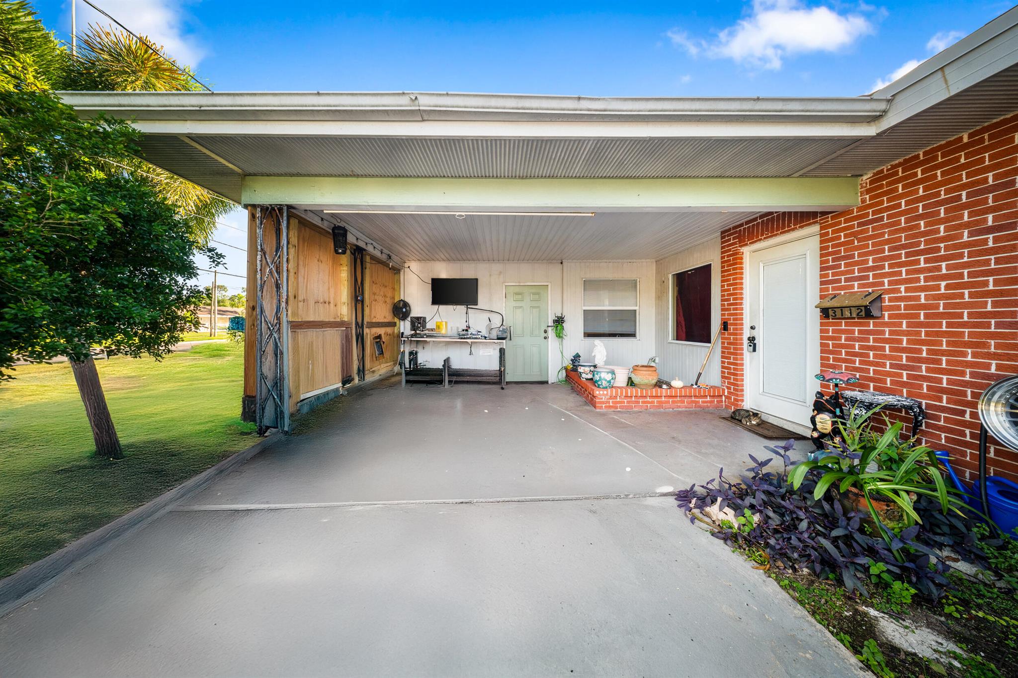 SOUTH PORT ST LUCIE UNIT - Residential