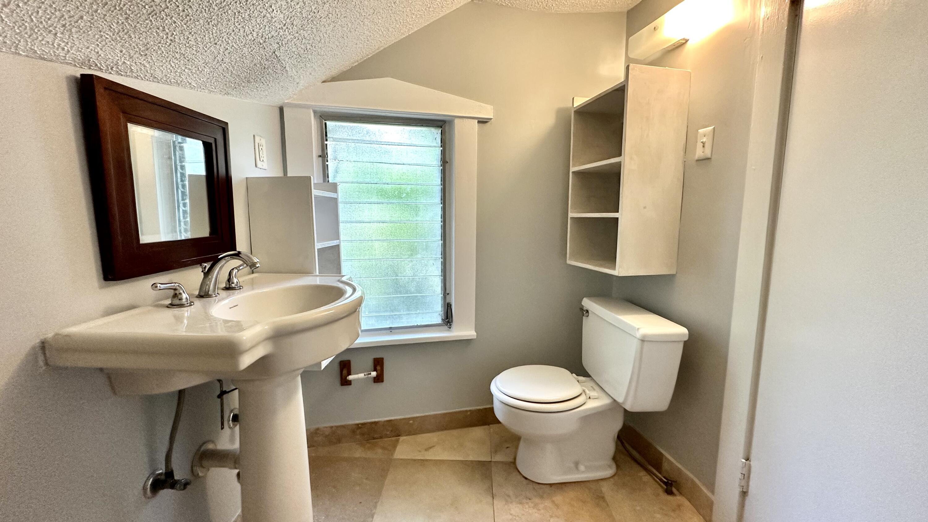 LAKE WORTH TOWN OF - Residential Lease