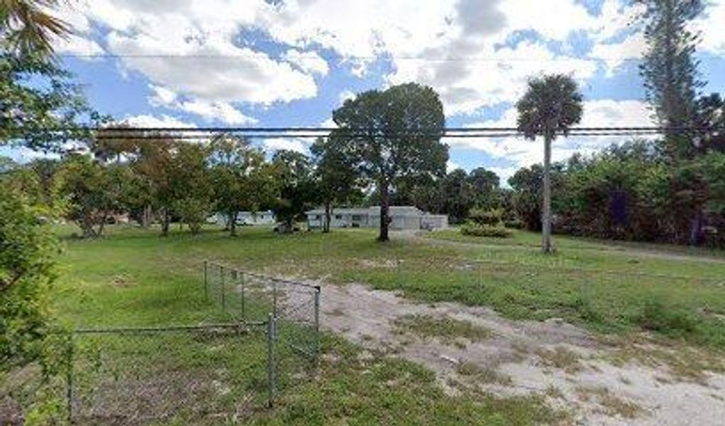 Photo of 130 Cypress Avenue, West Palm Beach, FL 33415 (MLS # R10886872)