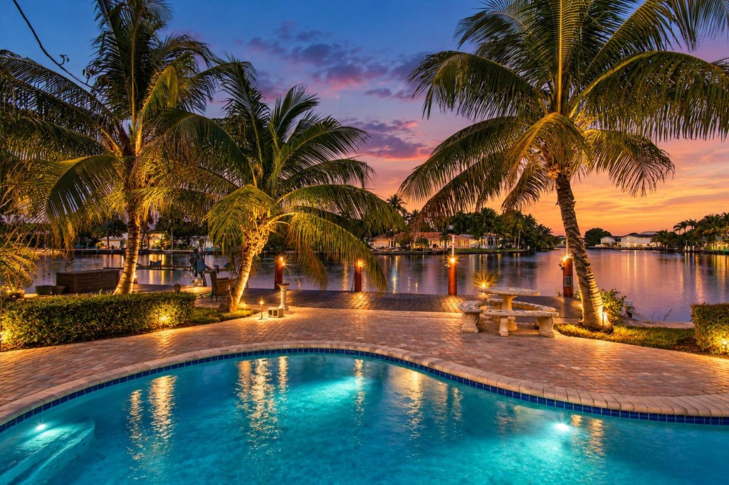 Photo of 2801 Coral Shores Drive, Fort Lauderdale, FL 33306 (MLS # B26085965)