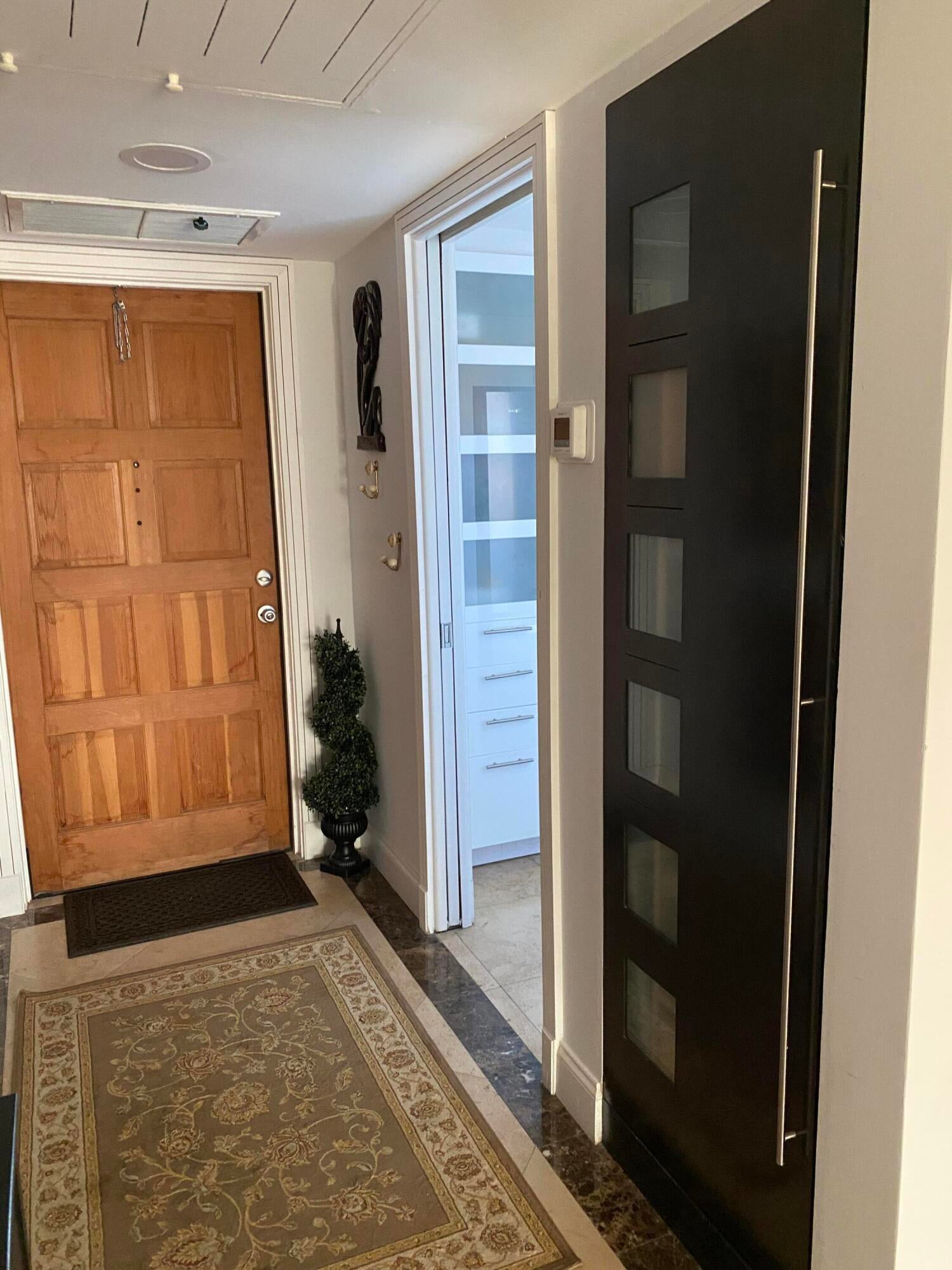 2671 S COURSE Drive S 908