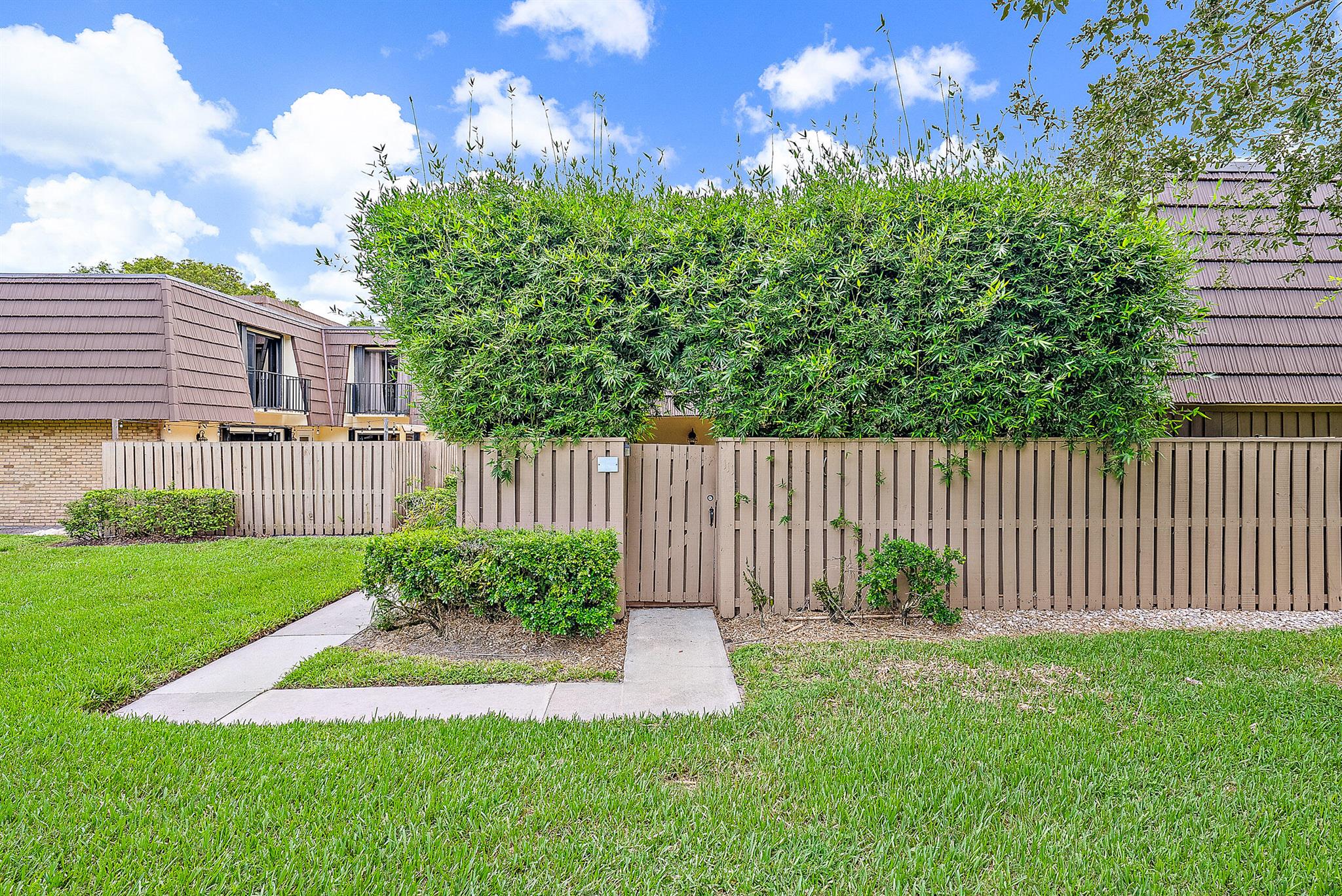 SANDALWOOD ESTATES - Residential