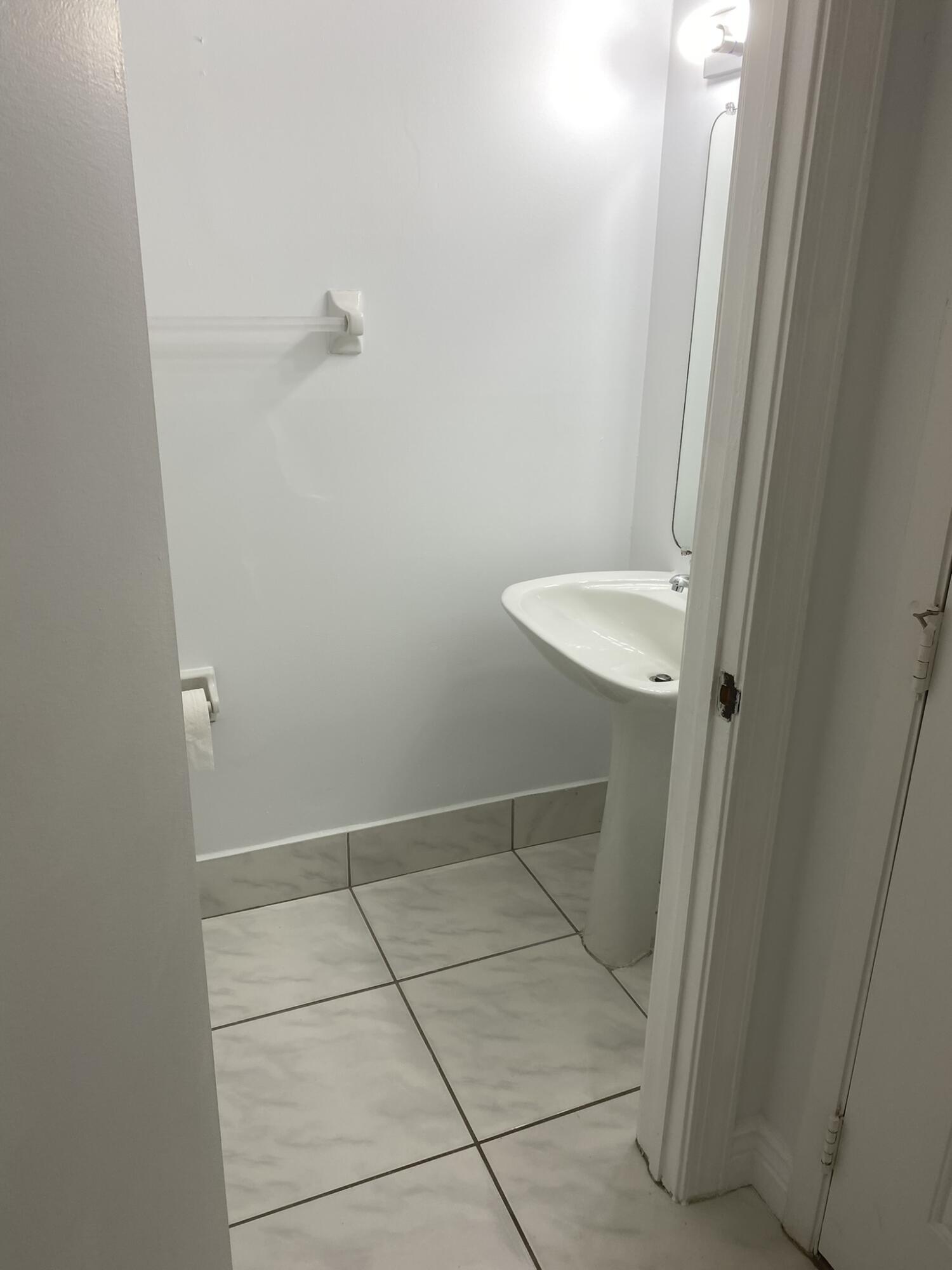 KARANDA VILLAGE III-D CONDO - Residential Lease