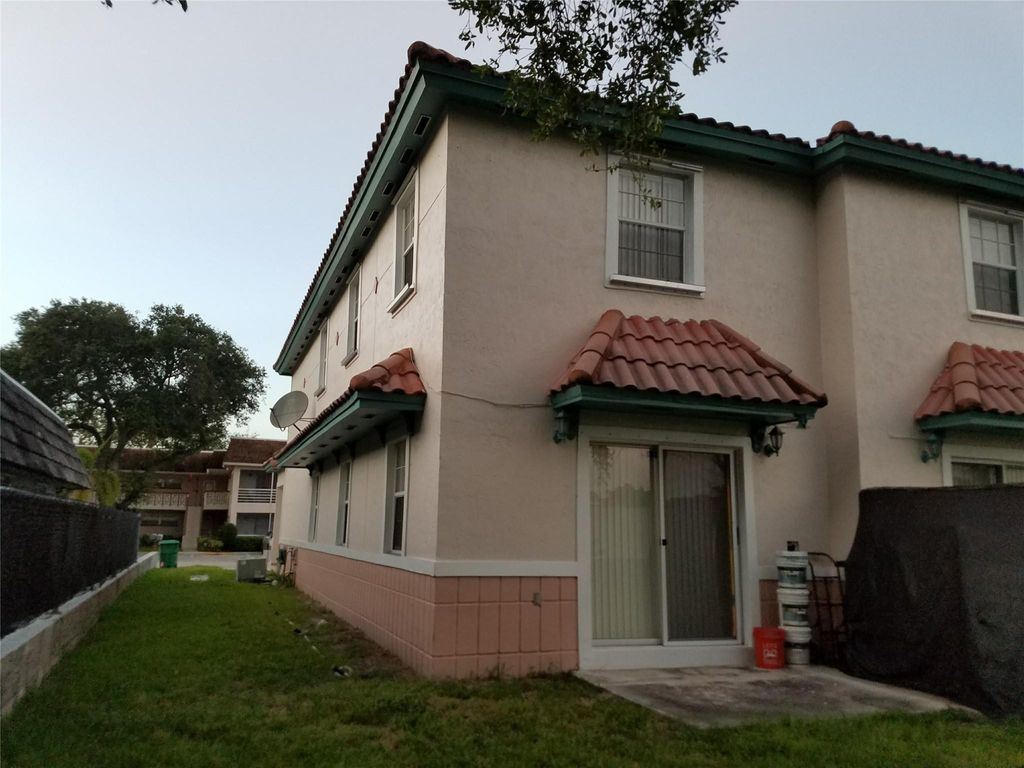 Photo of 6036 SW 35th Street #B, Hollywood, FL 33023 (MLS # F10556541)