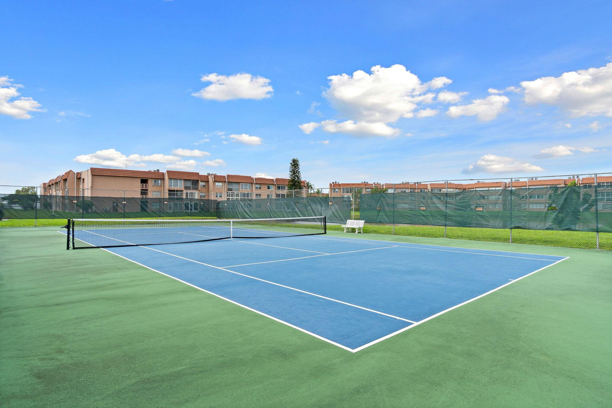 Sunrise Lakes Phase III - Residential