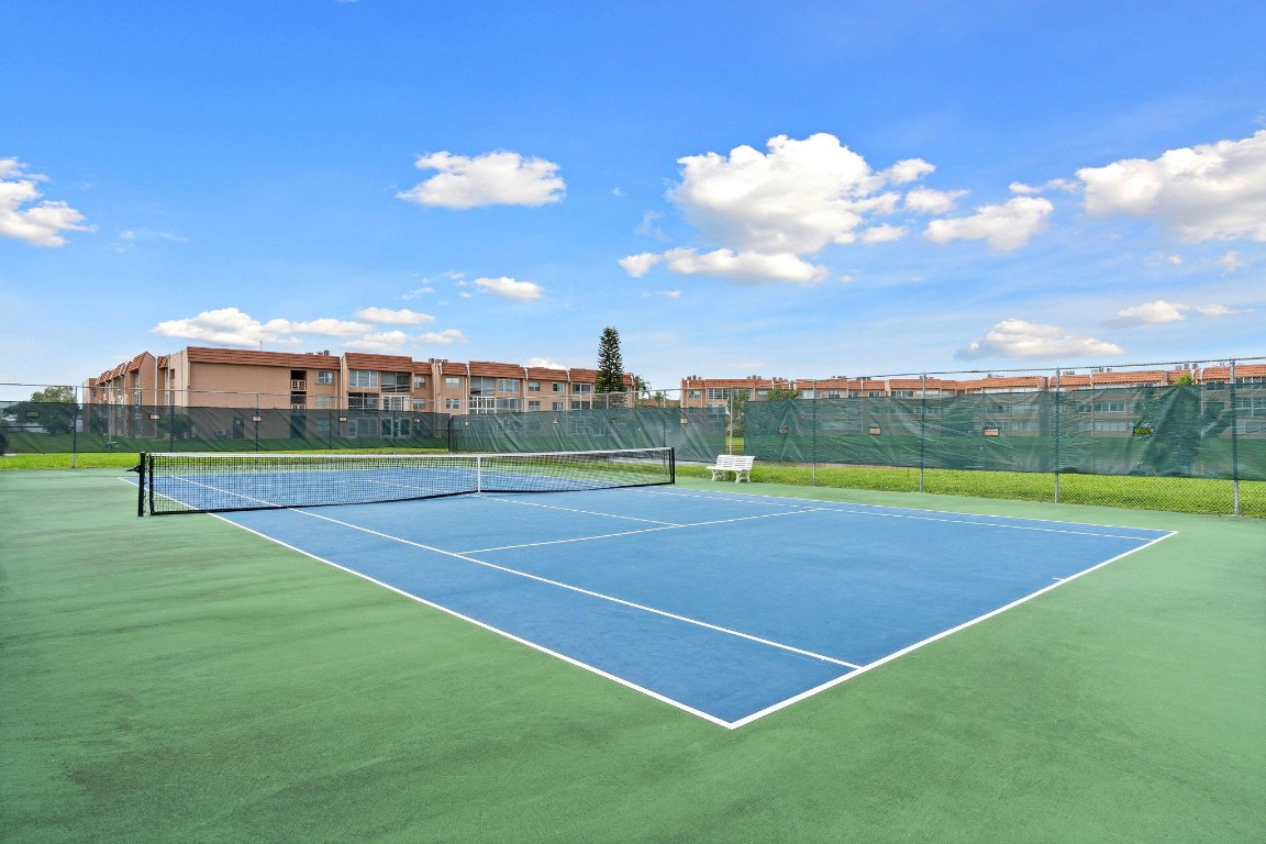 Sunrise Lakes Phase III - Residential