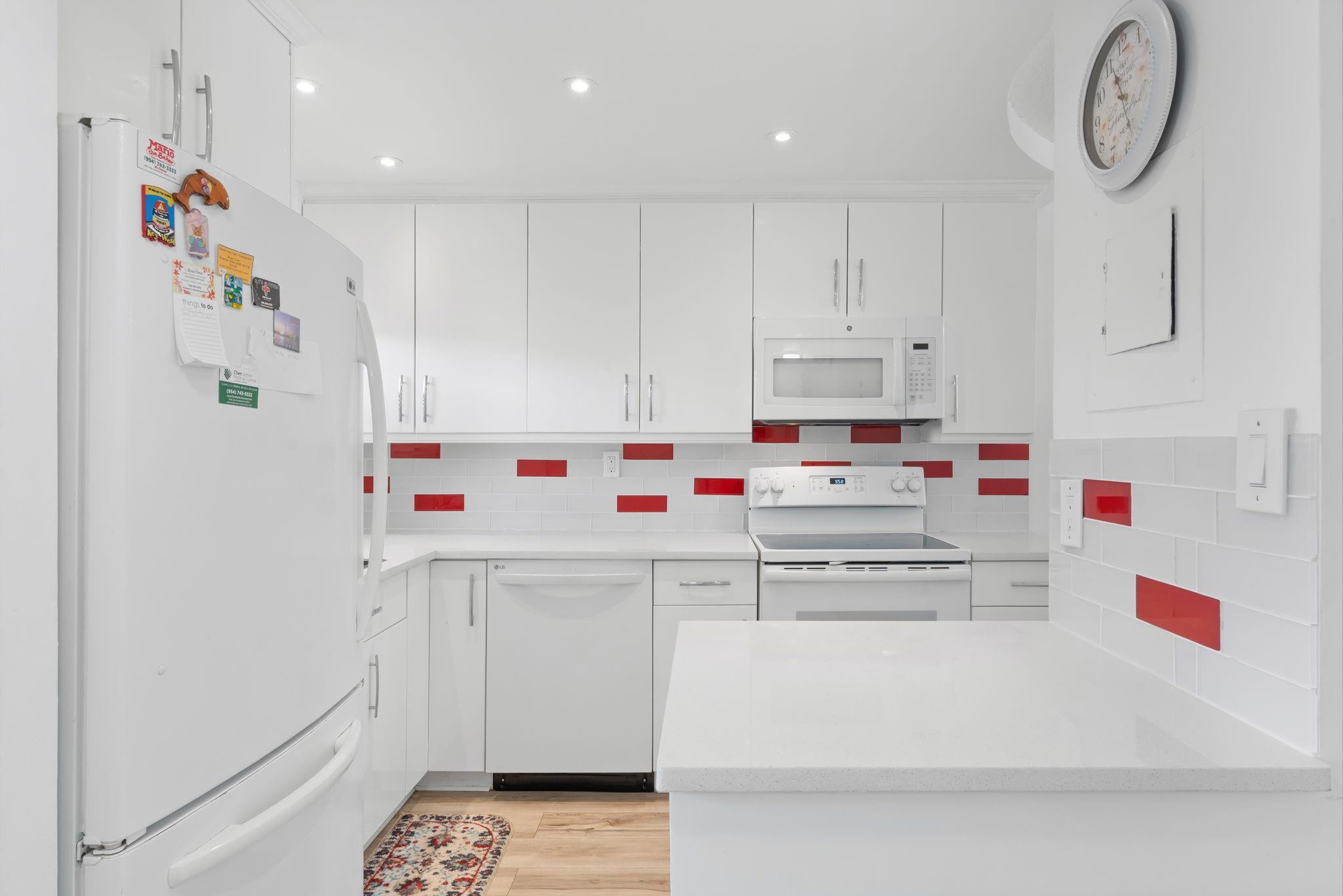 Sunrise Lakes Phase III - Residential