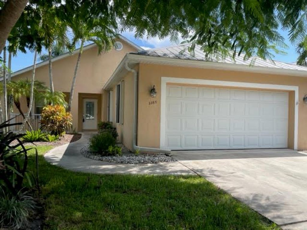 Photo of 3185 SW Cordoba Court, Palm City, FL 34990 (MLS # R11012105)