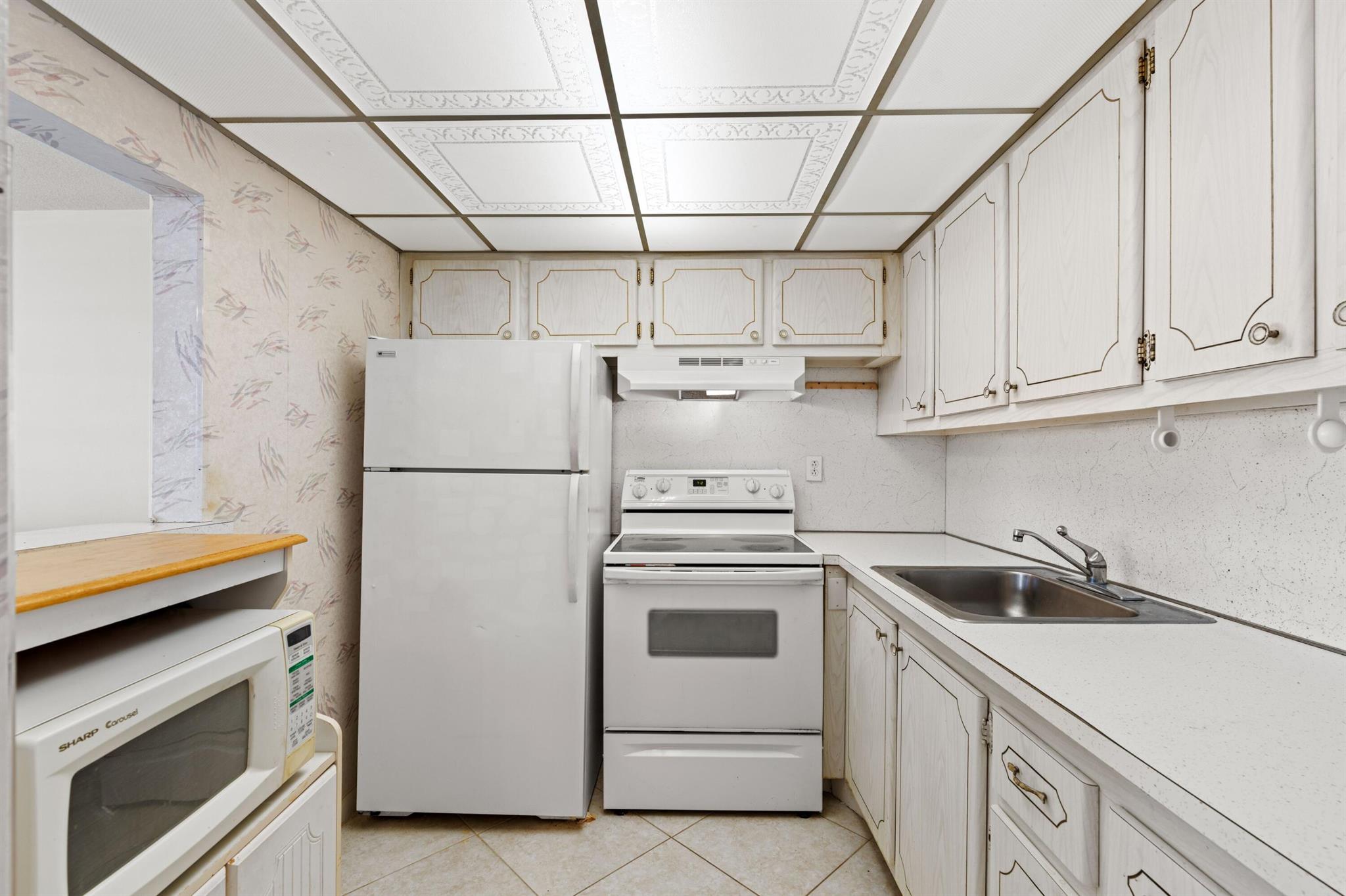 WINDSOR CONDOS - Residential