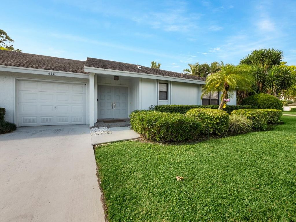 Photo of 6170 Brandon Street, Palm Beach Gardens, FL 33418 (MLS # R10774786)