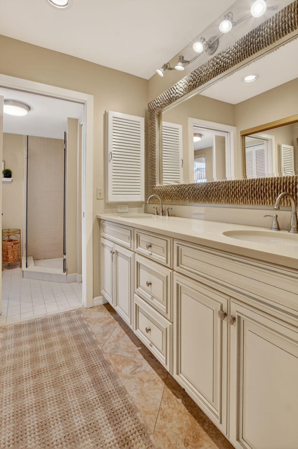 Plantation Colony - Residential