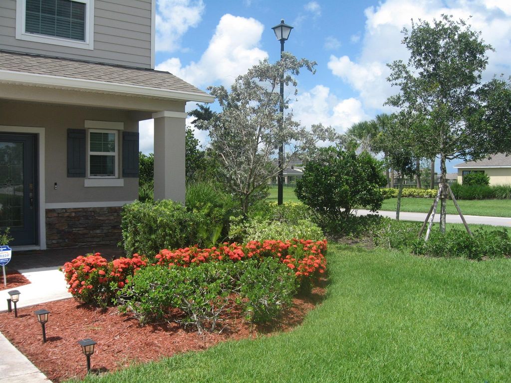 Photo of 10915 SW Pacini Way, Port Saint Lucie, FL 34987 (MLS # R11018538)