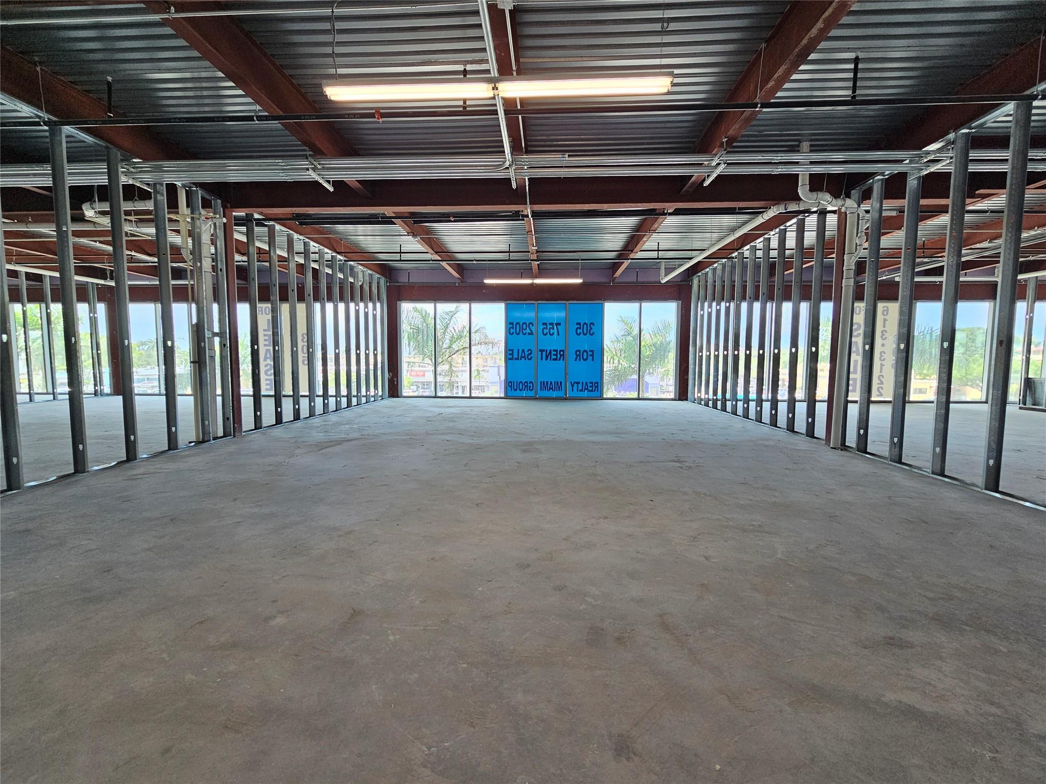 1006 E Hallandale Beach Blvd