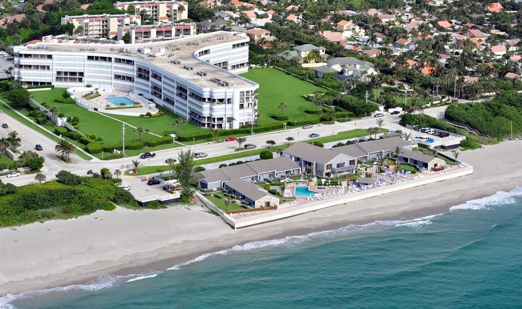 Photo of 1300 S Highway A1a #423, Jupiter, FL 33477 (MLS # R10679491)