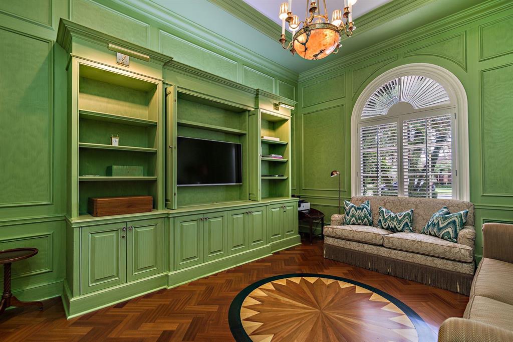 DODGE ESTATES IN - Residential