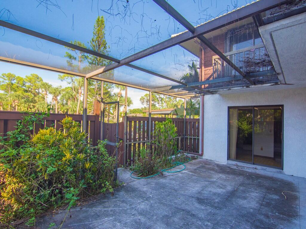 CAMELOT GARDENS PHASES 1 - Residential