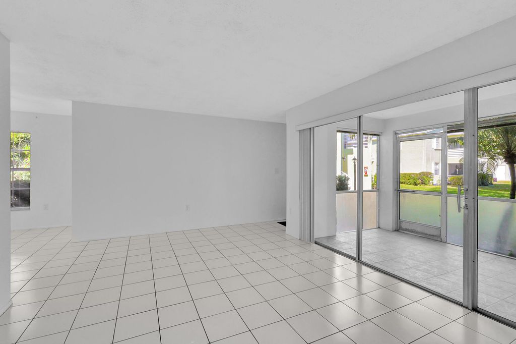Photo of 12096 Alternate A1a #F-7, Palm Beach Gardens, FL 33410 (MLS # R10958413)
