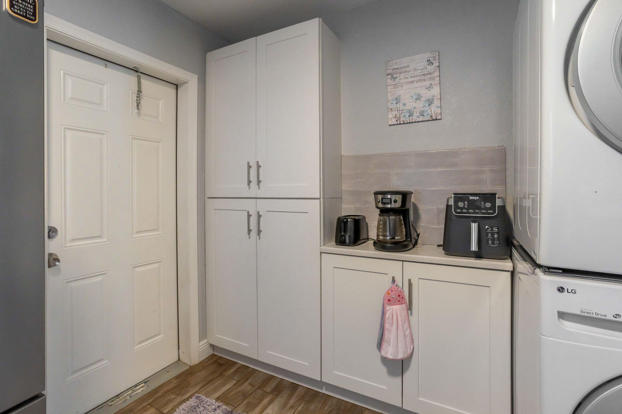 SEACREST PARK - Residential Income