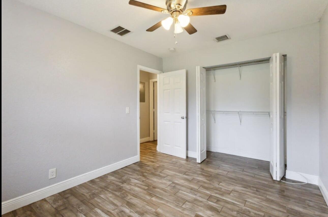 SEACREST PARK - Residential Income