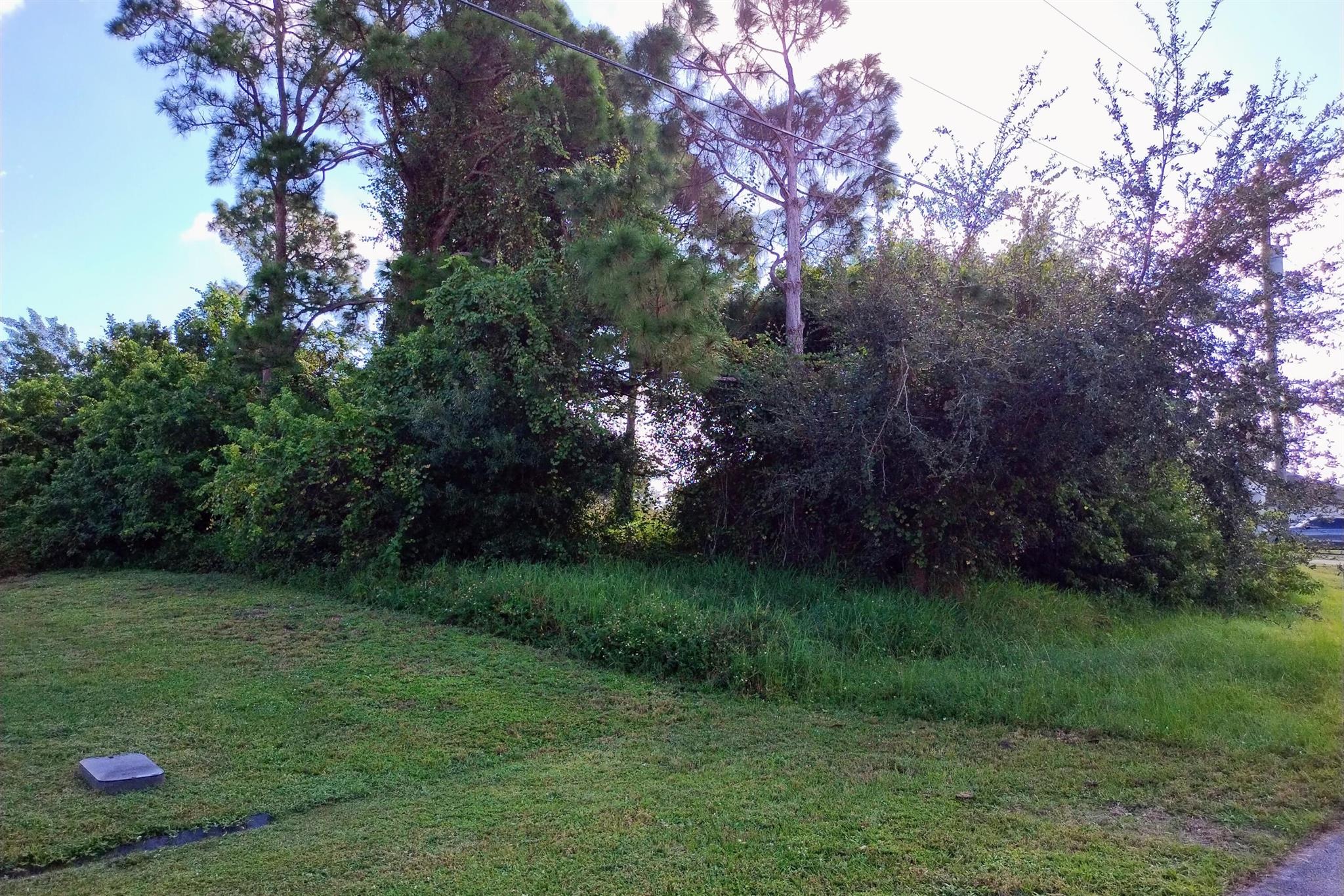 PORT ST LUCIE SECTION 34 - Land