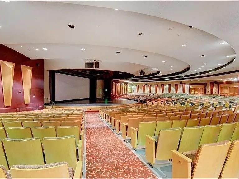 WYNMOOR VILLAGE - Residential Lease