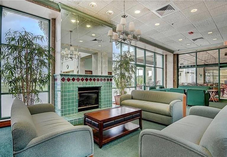 WYNMOOR VILLAGE - Residential Lease