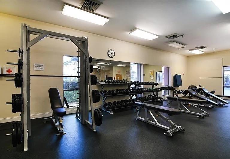 WYNMOOR VILLAGE - Residential Lease