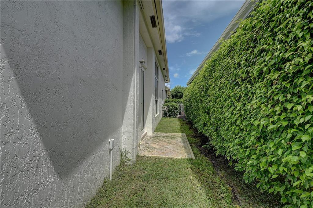 Victoria Isles Rep - Residential