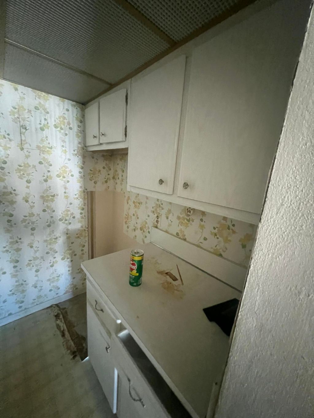 Photo of 1821 NE 62nd St #424, Fort Lauderdale, FL 33308 (MLS # B26000929)