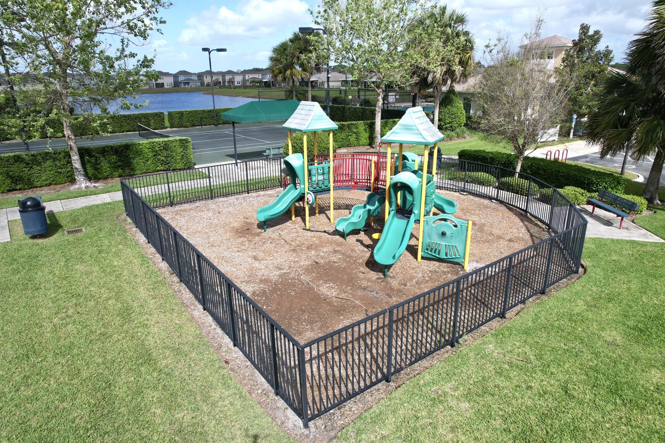 WATERSTONE - Residential