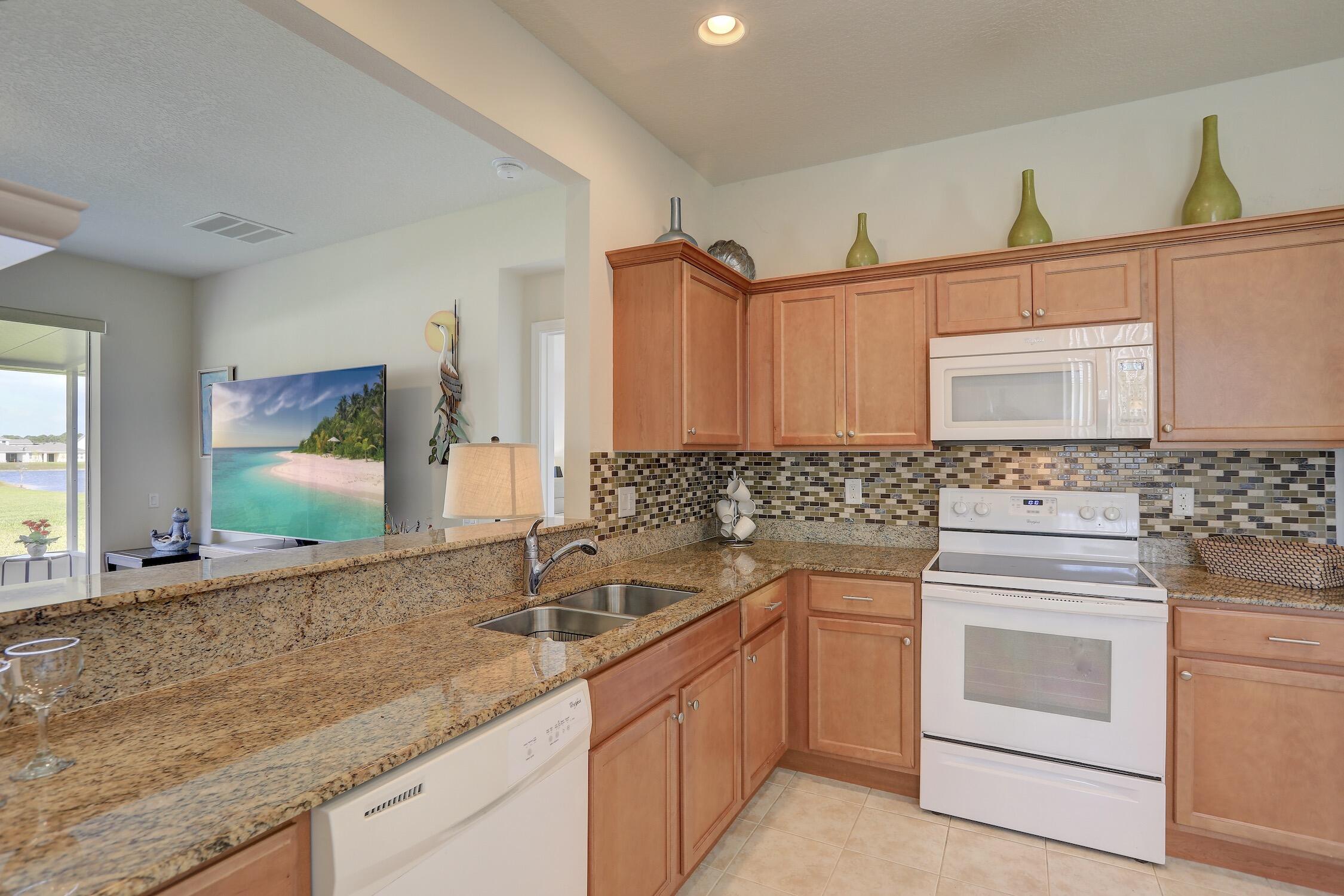 WATERSTONE - Residential