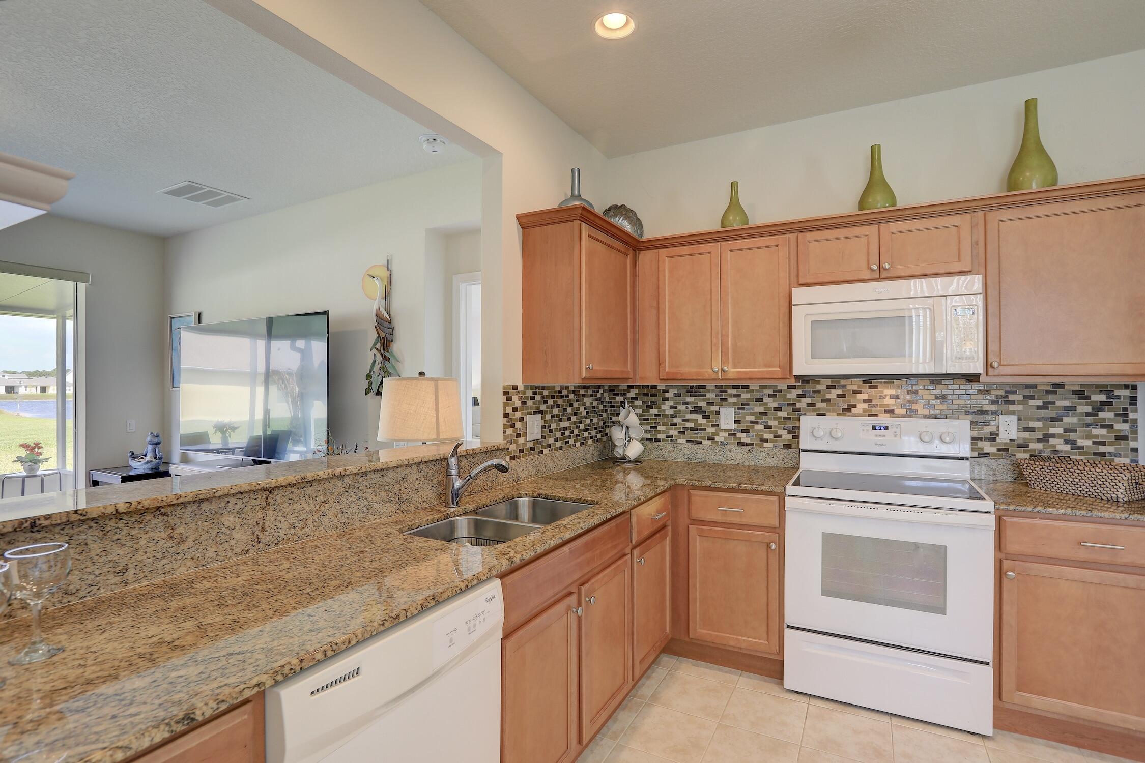 WATERSTONE - Residential