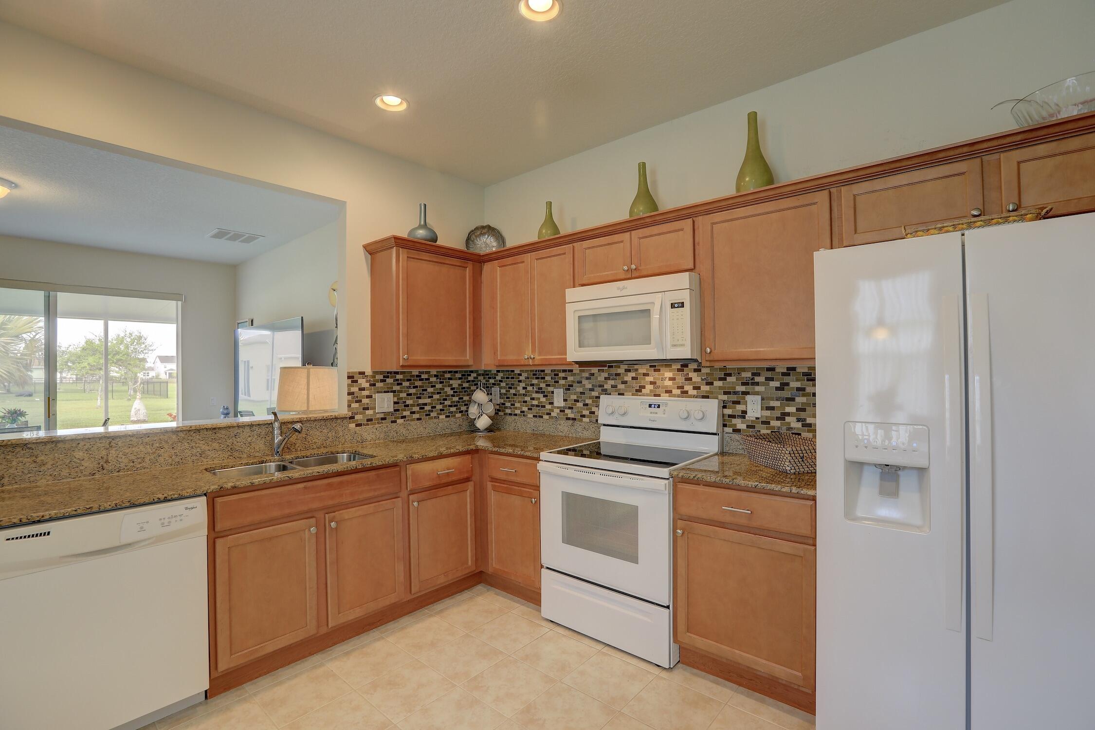 WATERSTONE - Residential