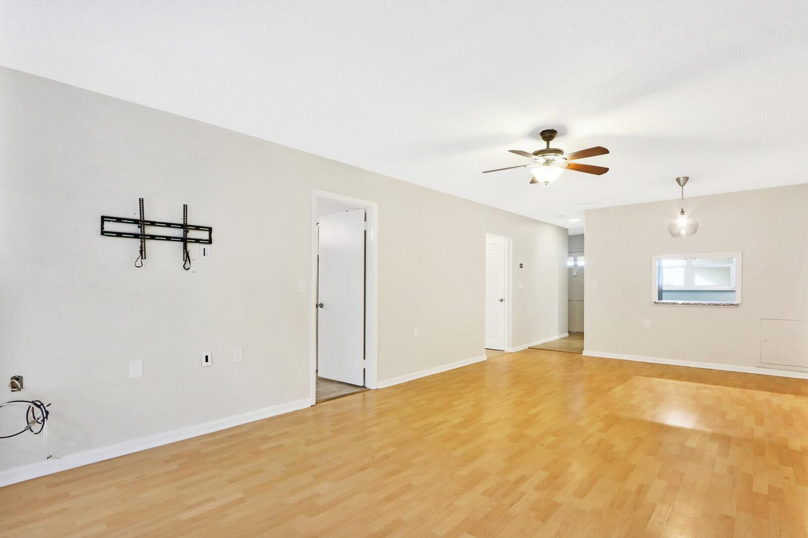 TIERRA VERDE CONDO - Residential Lease