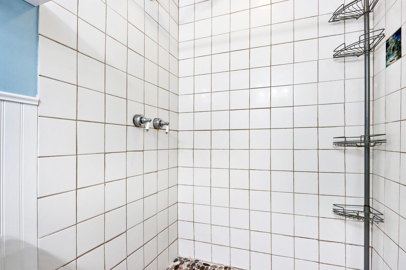 TIERRA VERDE CONDO - Residential Lease