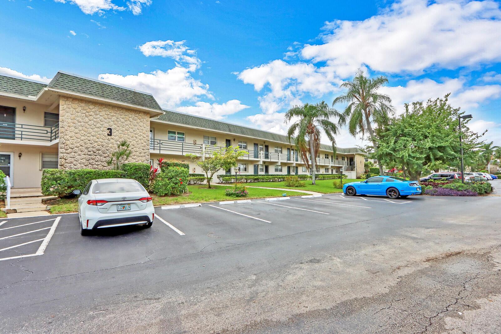 This Clean Second Floor 2/2 in Stuarts, Tierra Verde is central to shopping and great schools. This unit is updated and has hard flooring throughout, no carpet! Freshly Painted!! Washer and Dryer in the unit. This unit is very private and has great tropical views of the garden. First, Last, Security, Good credit and Income are required.