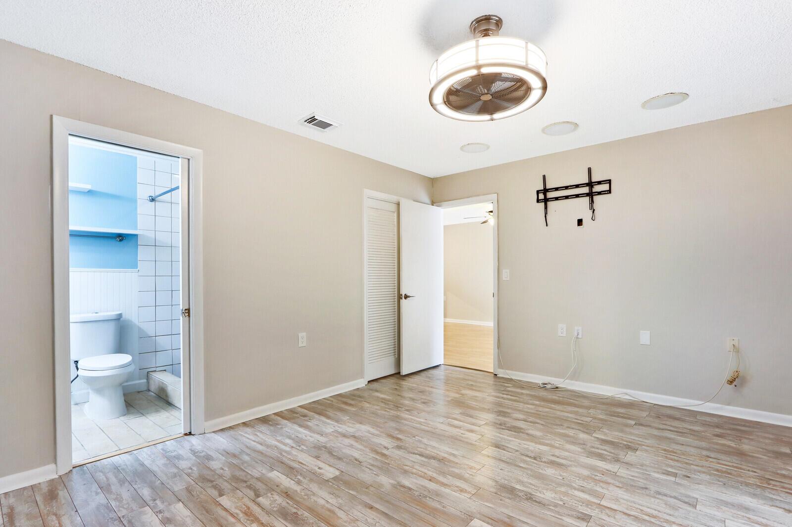 TIERRA VERDE CONDO - Residential Lease