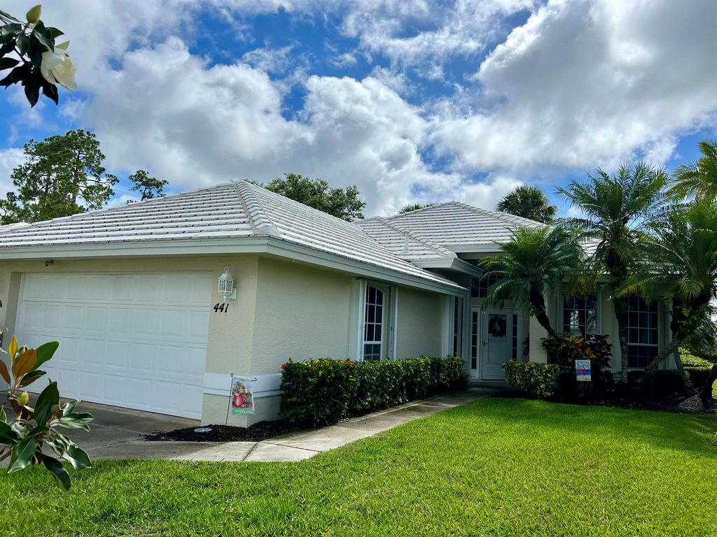 Photo of 441 SW Fairway Landing, Port St Lucie, FL 34986 (MLS # R10895293)