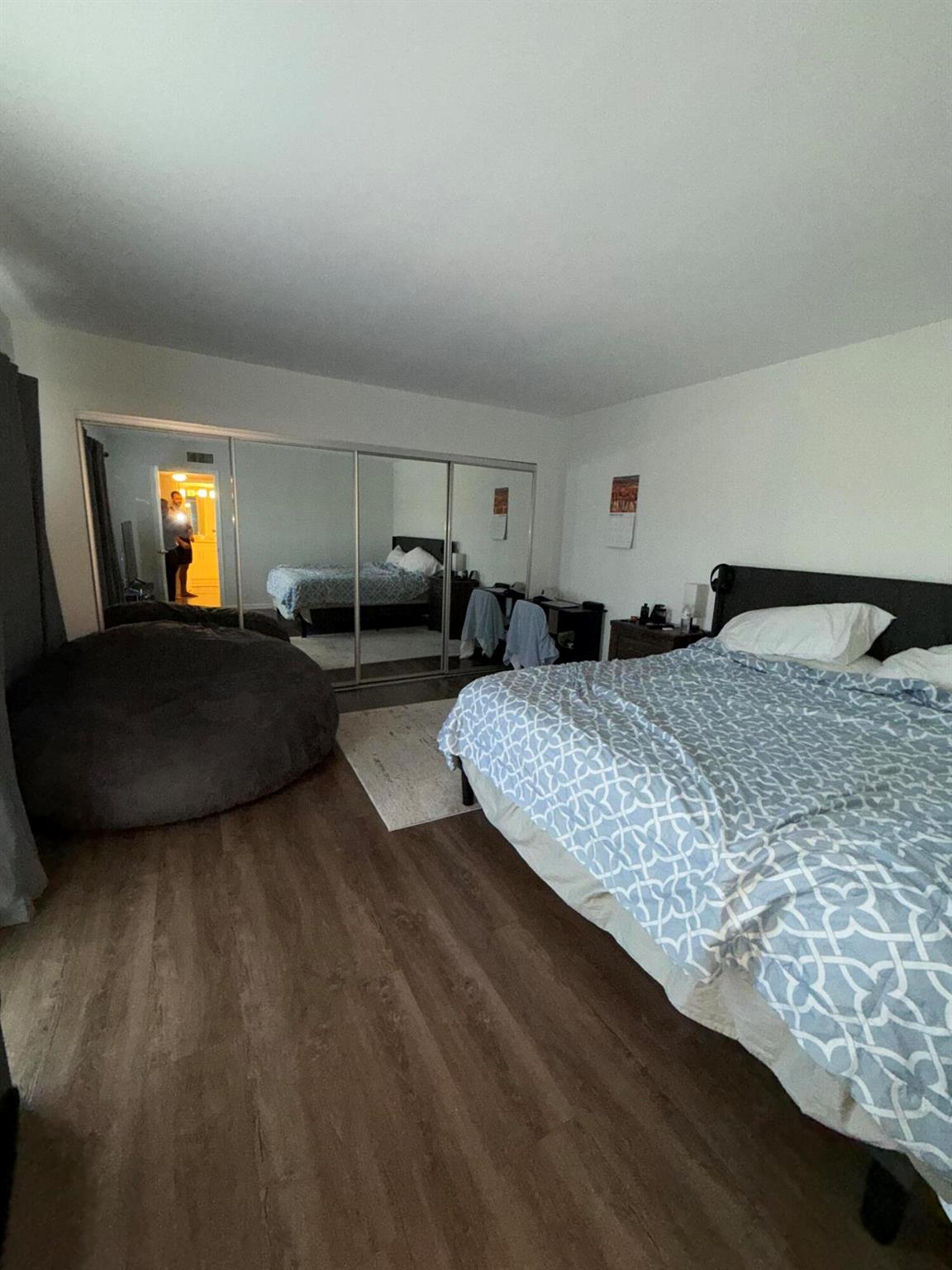2585 Albatross Road N 3-A
